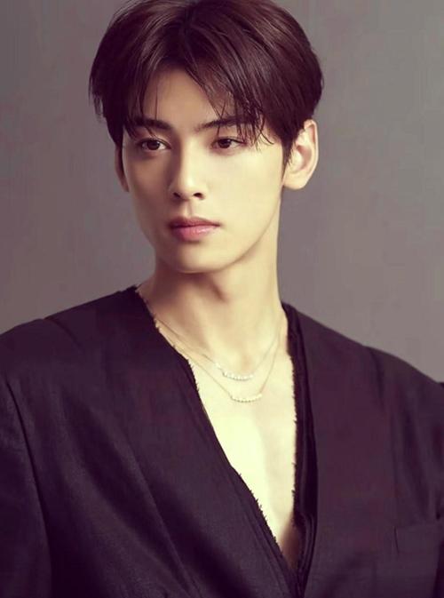 韩国娱乐圈2026：车银优道歉、泫雅解约，偶像经济暗藏玄机