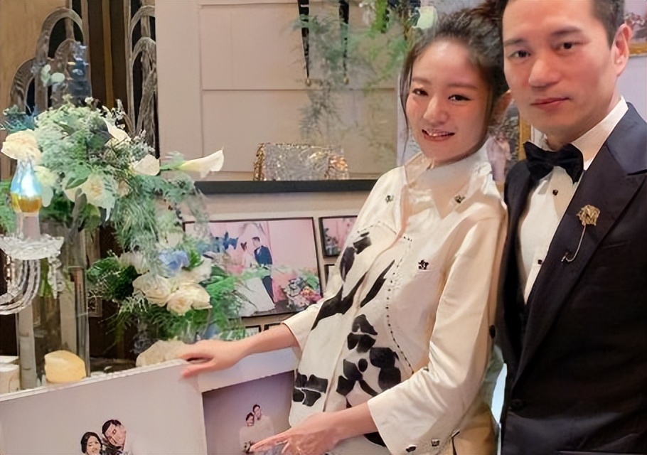 安以轩婚姻变化_安以轩老公负债300亿_安以轩进娱乐圈时间